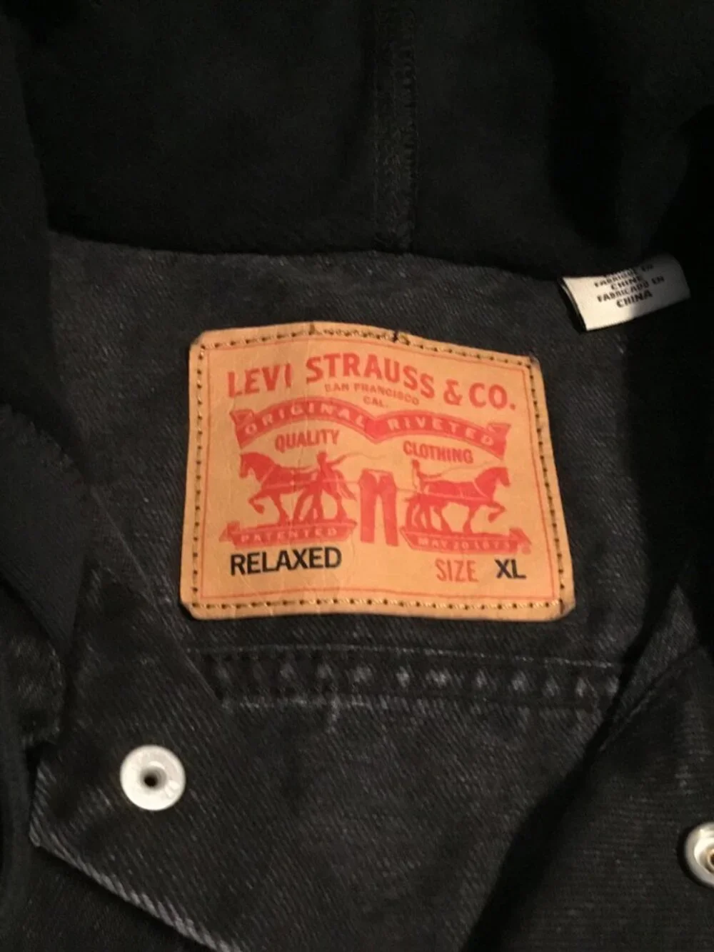 Levis Trucker Black Sweatshirt Hoodie & Sleeves Denim Snap Front Jacket XL - Picture 4 of 10